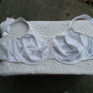 Bali bra 38DDD satin tracings minimizer comfort strap